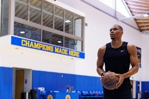 下家還未定！威少回母校UCLA重拾訓練節(jié)奏 為下一站做準備