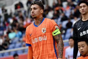 魯媒：澤卡、高準(zhǔn)翼、克雷桑今天并未隨泰山出征上海