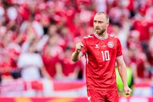 圖片報(bào)：埃里克森不太可能加盟勒沃庫森，球隊(duì)陣容已滿員