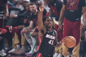 蒂姆-哈達(dá)威：我很欣賞戴維恩-米切爾 但他需要更具侵略性