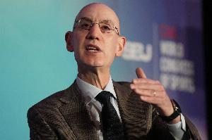 蕭華：對于快船要先調(diào)查而非處罰 舉證陰陽合同的責(zé)任在聯(lián)盟自身