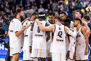 德國8戰(zhàn)全勝晉級決賽！諾維茨基祝賀：進(jìn)決賽嘍