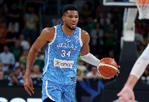 效率不高！字母哥打滿首節(jié)4投僅1中拿到2分5板 正負值-10