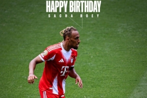 今天是博伊25歲生日，拜仁社媒送上祝福：生日快樂??????