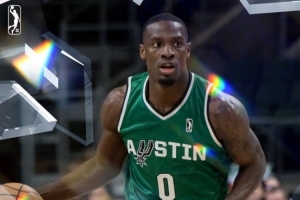 美記：馬刺將和后衛(wèi)以賽亞-米勒簽下一份Exhibit-10合同