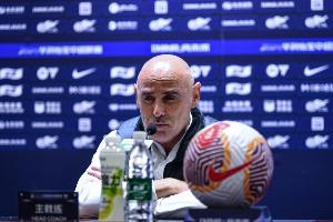 記者：穆斯卡特骨子里還是激進(jìn)思維，說(shuō)到底還是性格決定理念