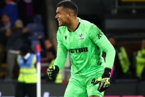 水晶宮聯(lián)賽杯第三輪1-1戰(zhàn)平米爾沃爾，通過點(diǎn)球大戰(zhàn)晉級