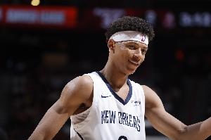 涉嫌詐騙！7號(hào)秀費(fèi)爾斯15中3&三分6中0僅拿7分3板3助 5失誤4犯