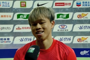 茹子楠：這四年沒(méi)有幫助球隊(duì)太多，希望這球可以幫助球隊(duì)保級(jí)