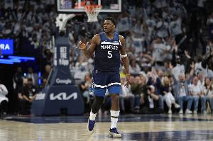 新季最佳分衛(wèi)？GM預(yù)測：華子70%選票領(lǐng)跑 077&SGA并列第3 庫里第5