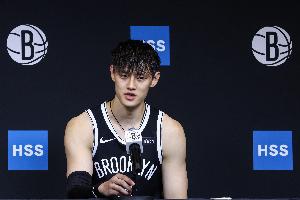 媒體人：NBA中國賽氛圍無敵了 預(yù)計曾凡博打12分鐘拿3分