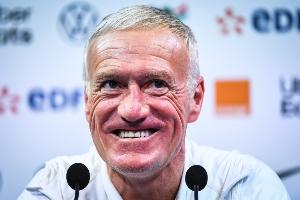 德尚：法國上一場(chǎng)踢的是4231而非442，7名前鋒缺席但我并不擔(dān)憂