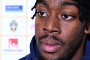 連負瑞士科索沃，伊蘭加賽后致歉：只想向瑞典人民說一聲對不起