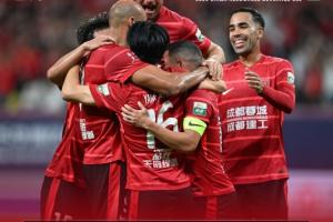 成都蓉城3-1戰(zhàn)勝梅州客家，暫列中超積分榜第二名！