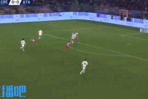 逼平亞特蘭大！38歲瓦爾迪補(bǔ)射打進(jìn)意甲生涯首球，連續(xù)空翻慶祝