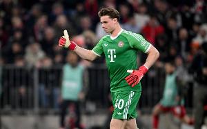 烏爾比希禁區(qū)外手球未出牌！德足協(xié)：皮球反彈時(shí)手臂處于自然狀態(tài)