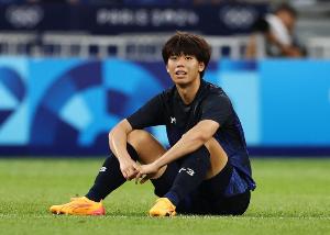 英媒：高井幸大復(fù)出前景不明，短期內(nèi)難回歸熱刺和日本隊(duì)