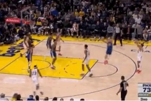 奮力反擊！布克三分命中 太陽轟出13-2縮小分差打停勇士