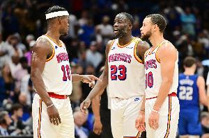 勇士VS太陽首發(fā)：庫里、巴特勒、追夢、庫明加、波斯特