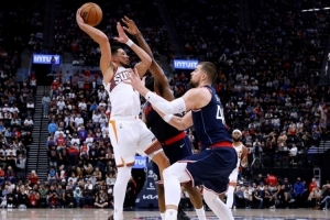 周四競彩籃球焦點(diǎn)：快船兩大核心缺席 太陽雙槍蓄勢(shì)待發(fā)