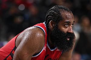 徐靜雨：比爾賽季報銷 哈登可去雄鹿攜手字母哥 快船推倒重建