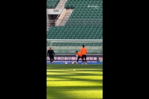 京媒：郭全博今日踩場(chǎng)，明天或許首次在工體面對(duì)老東家國(guó)安