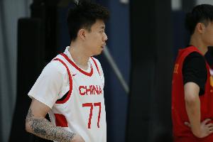 馬?。簭堟?zhèn)麟根本沒進(jìn)比賽狀態(tài) 中國隊扭轉(zhuǎn)頹勢最大問題還是防守