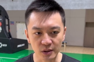 楊鳴：教練到球員都要熟悉新規(guī)則 下月杯賽是很好的適應&演練機會