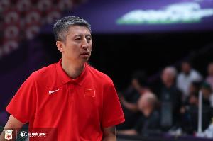 中國隊首戰(zhàn)輸球！媒體人：戰(zhàn)術(shù)落后思想僵化 主教練是第一責(zé)任人