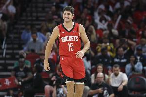 杜蘭特：謝潑德太出色了 他的進(jìn)攻掌控力和防守表現(xiàn)令人印象深刻