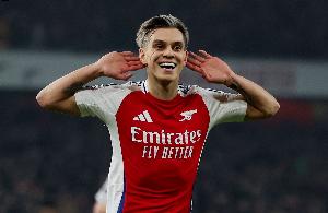 特羅薩德是第5位英超打進(jìn)50球比利時(shí)球員，盧卡庫(kù)、阿扎爾等在列