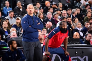 解說(shuō)：快船得想辦法應(yīng)對(duì)哈登體能下滑 他不是賽亞人&不能一直輸出