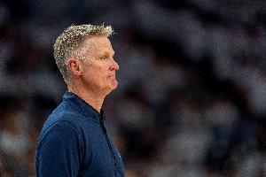 今日庫巴追等6人缺陣！明天背靠背打公牛誰能上？科爾：暫不確定