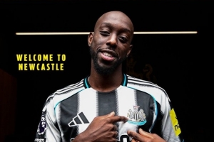 紐卡新援維薩本輪英超替補(bǔ)登場(chǎng)，成隊(duì)史第1000位在聯(lián)賽出場(chǎng)的球員