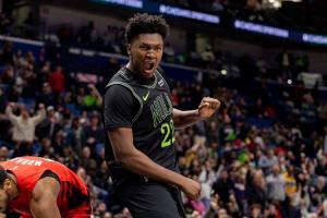 狀元簽？鵜鶘在和老鷹換來13號(hào)簽得到奎因時(shí) 沒意識(shí)到送走了什么