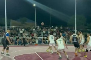 丐版約基奇！大哥這塊頭+技術(shù)，在野球場真的無敵了！