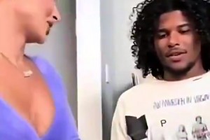 與現(xiàn)女友打架！此前，杰倫-格林還曾與19年秘魯選美冠軍相戀！