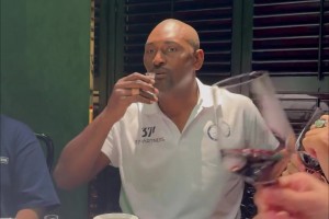 就這酒量！阿泰斯特，我要挑戰(zhàn)你！??