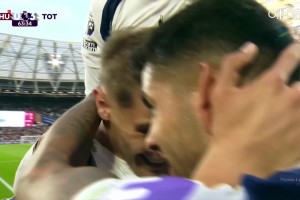 熱刺3-0鎖定勝局！貝里瓦爾禁區(qū)做球，范德文跟進掃射破門！