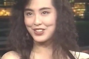 還能這樣啊！??王祖賢：13歲前我是單眼皮，打籃球后變雙眼皮了