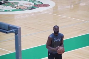 這手感可以??！杰倫-布朗三分訓(xùn)練12連中！