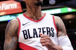 楊毅：利拉德帶給人的震撼不亞于庫里 但他夾擊處理球不如庫里