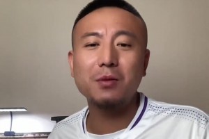 毛劍卿：老把梅西當什么球王，就和C羅是絕代雙驕，馬拉多納才是