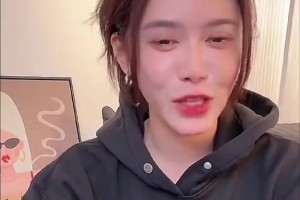 美娜曾說：鯨魚收入高不沾美色，愛了，想談……