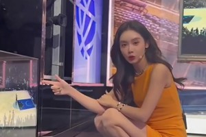 說少了！美娜此前蹲地上看里夫斯絕殺：咋整？三千萬留不住了?。? >
                                        </div>
                                    </div>
                                                                        <div   id=