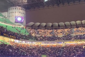 身臨其境！沉浸式感受梅阿查球場國米替補席觀賽位??