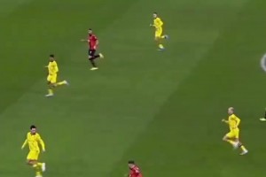 定海神針！胡梅爾斯23/24賽季歐冠防守精選！