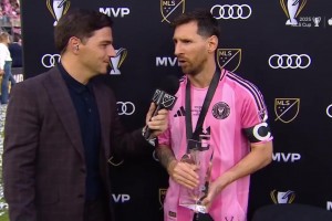 太完美了！梅西獲得美職聯(lián)季后賽MVP！6場6球7助率隊(duì)奪冠！！