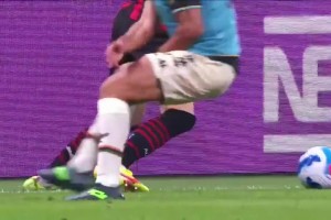 眾星閃耀！AC米蘭球員的標志性技術時刻！誰是你最愛的米蘭球員？